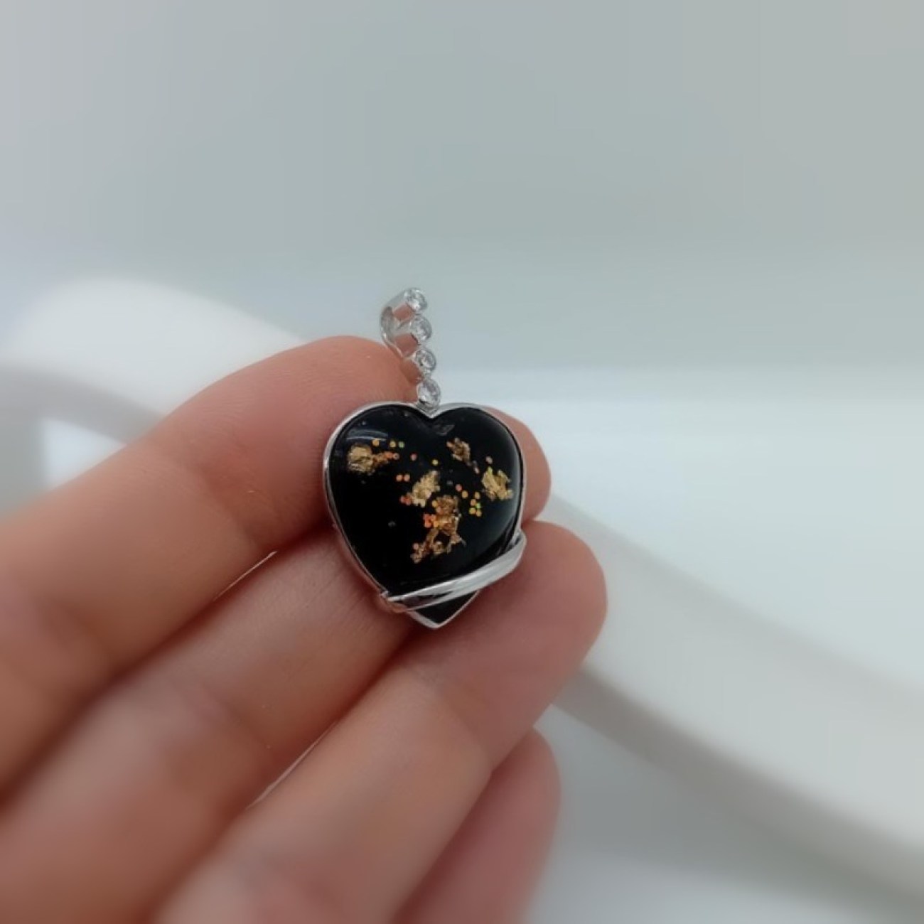 ΚΑΡΔΙΑ Ασήμι με μαύρη πέτρα