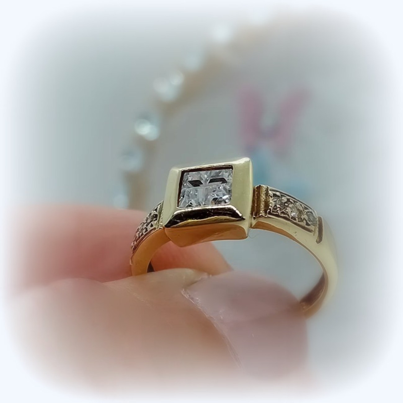 bf465350-2728-4565-ba89-798c1220bc06