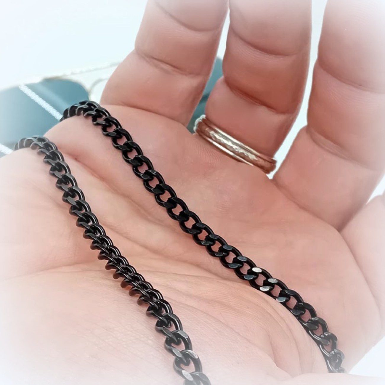 ΑΛΥΣΙΔΑ ΛΑΙΜΟΥ ΑΤΣΑΛΙ ΜΑΥΡΟ