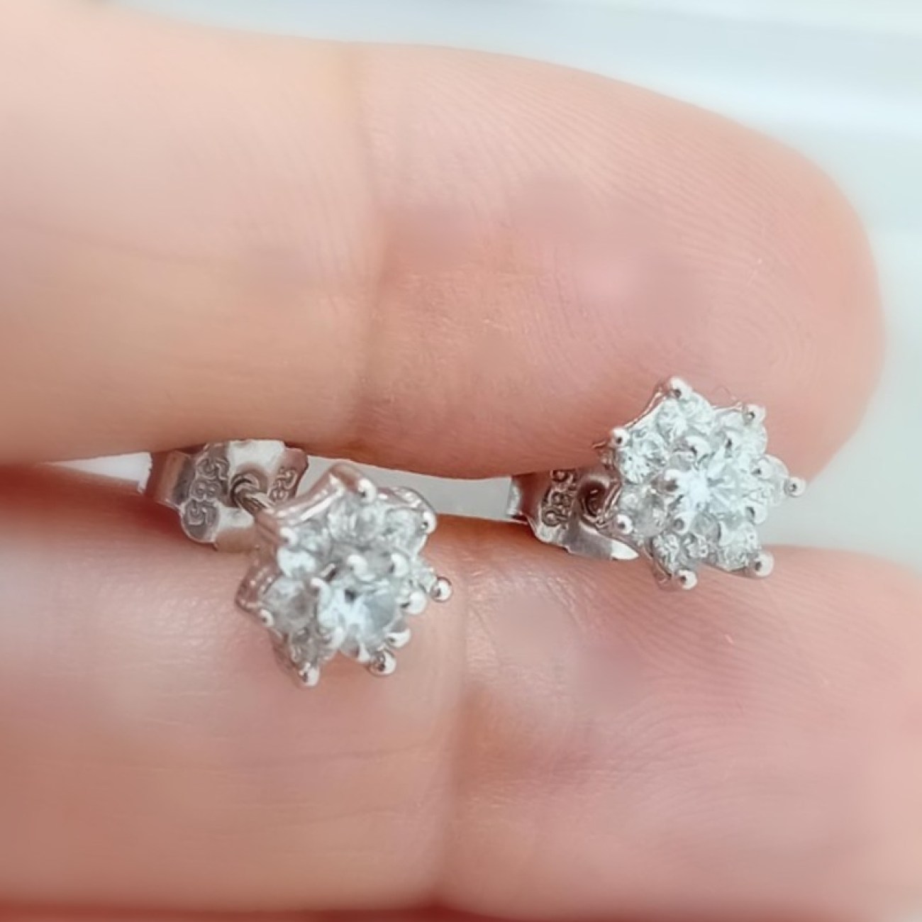 Λευκόχρυσα σκουλαρίκια ΛΟΥΛΟΥΔΙΑ Κ14 ζιργκόν