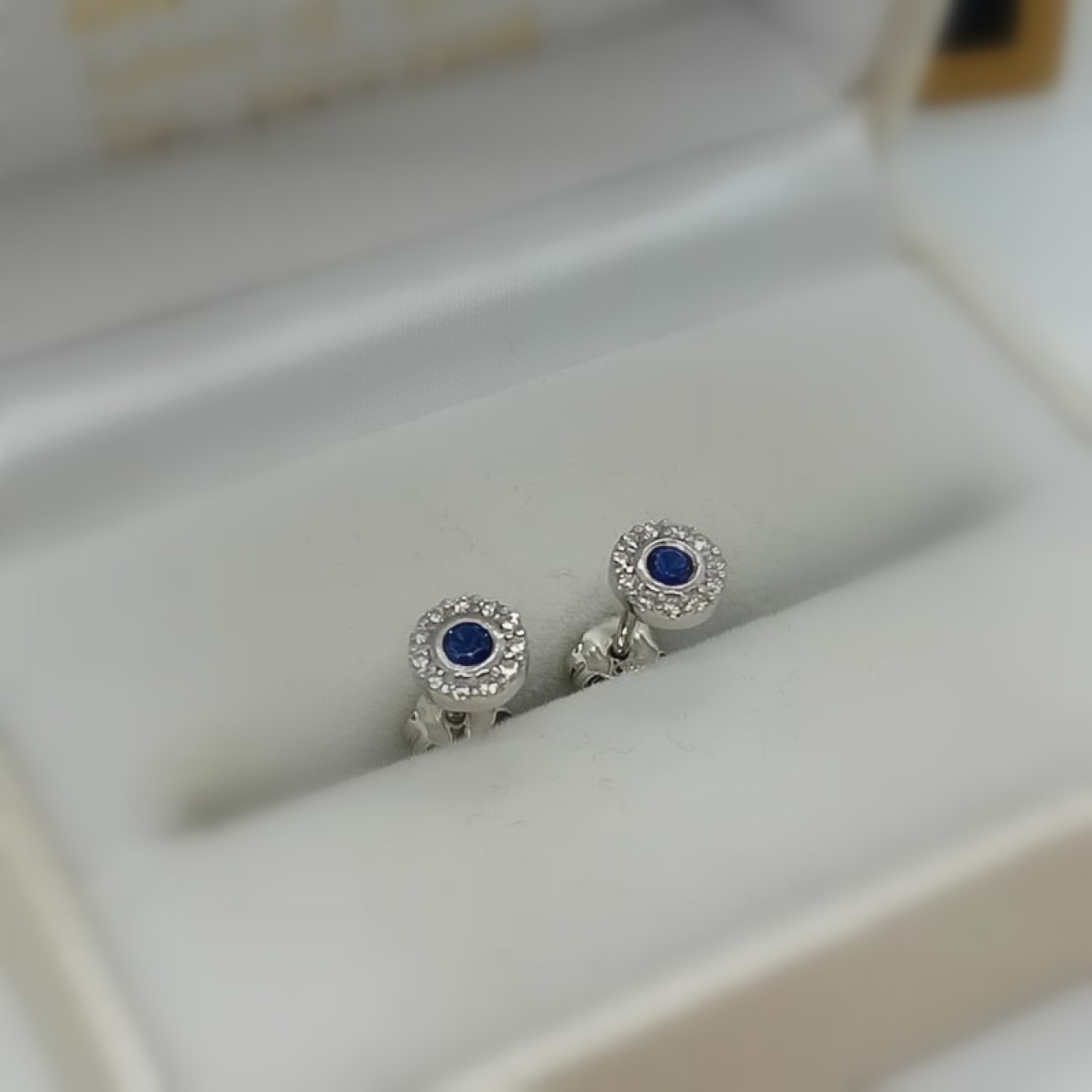 Σκουλαρίκια κουμπωτά μπλε ζιργκόν