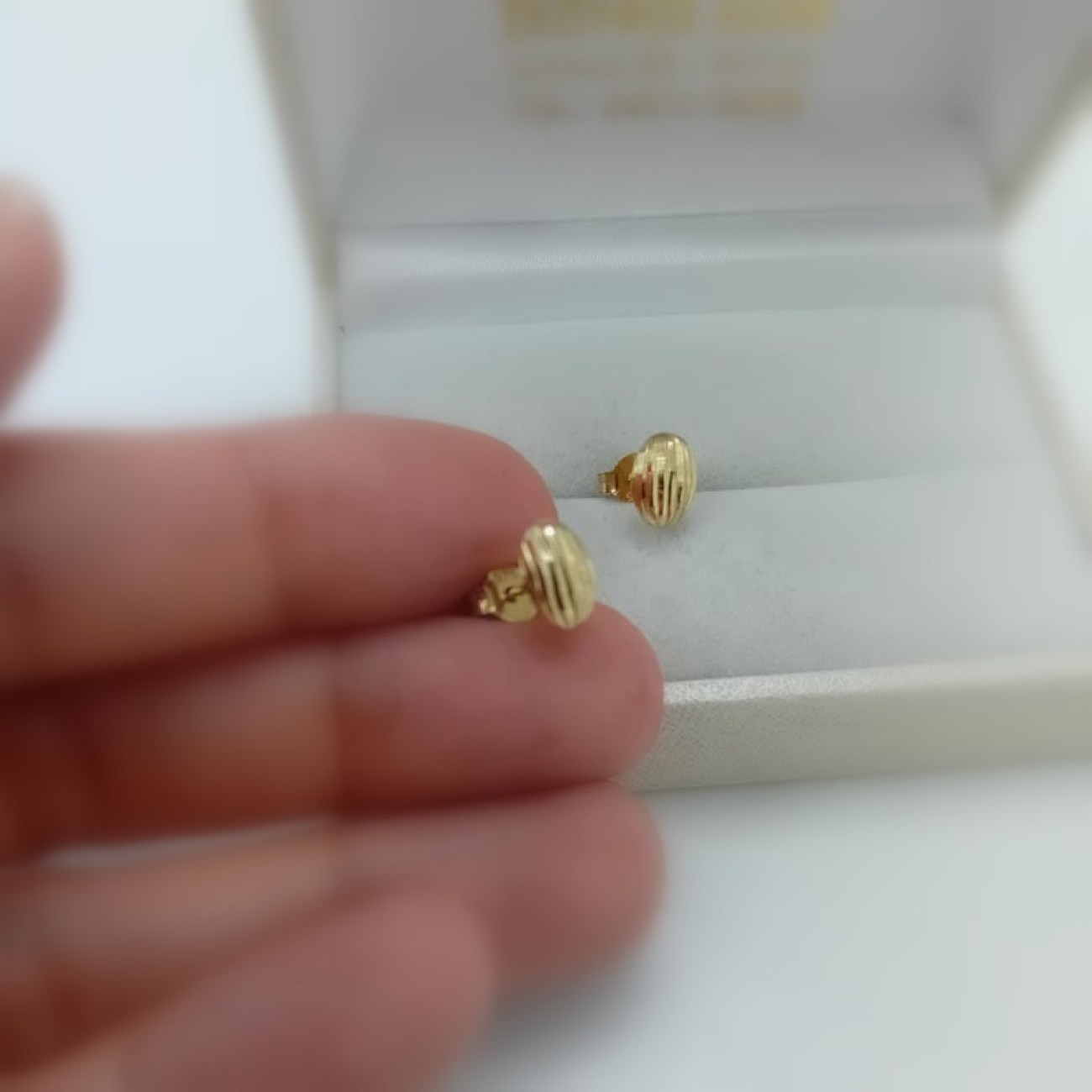 Σκουλαρίκια χρυσά ΚΟΧΥΛΙΑ