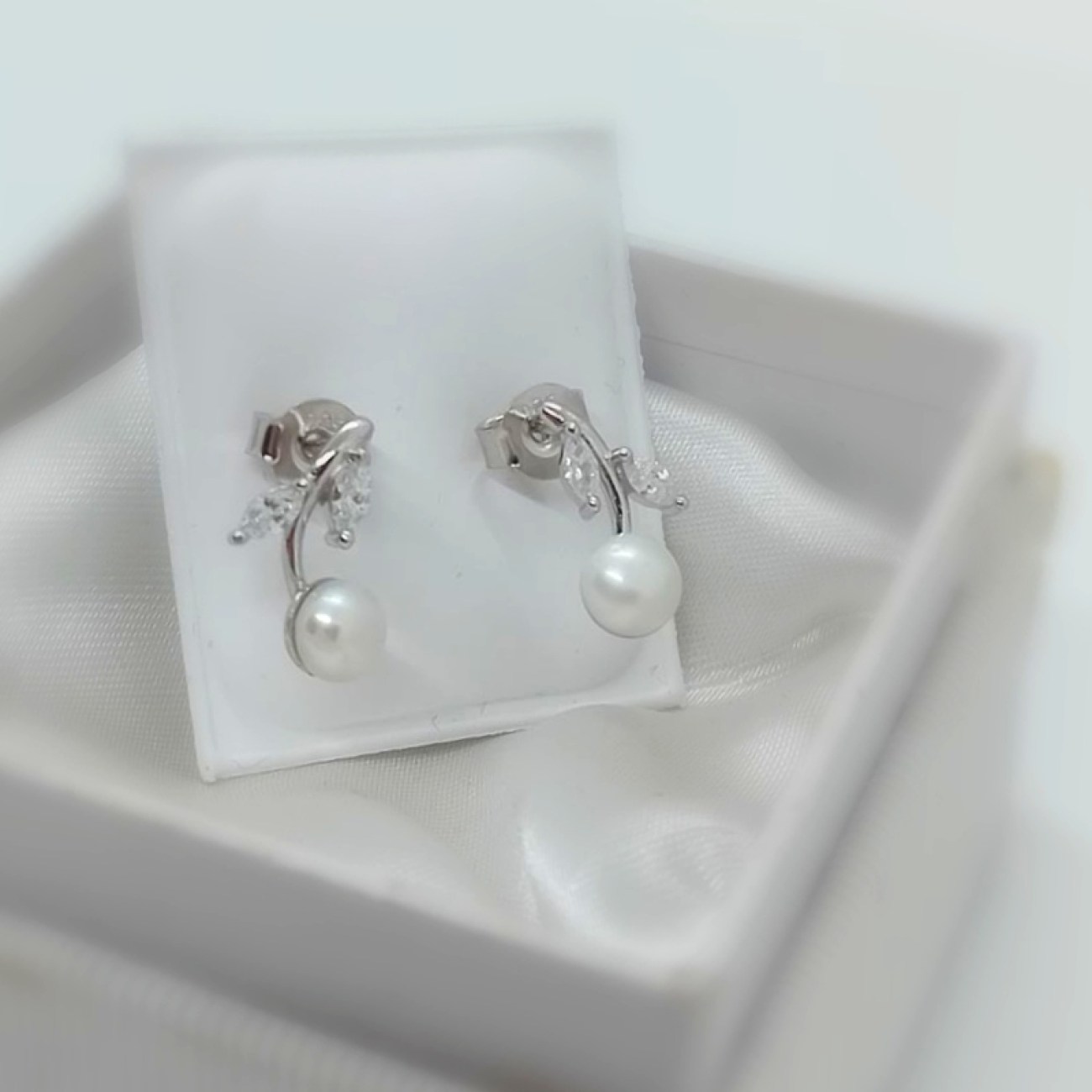 Σκουλαρίκια ασήμι-πέρλα ΛΕΥΚΟ ΚΕΡΑΣΑΚΙ