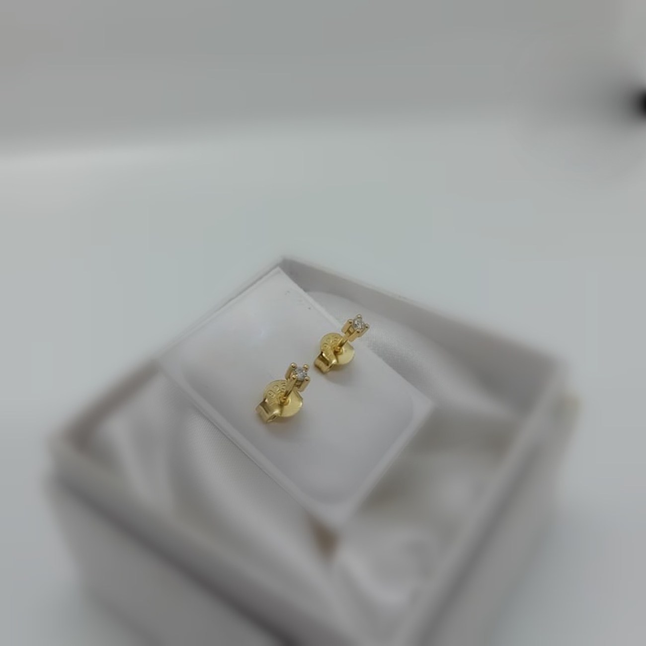 d9530fc8-8151-4d86-bcb1-ae5361fab606