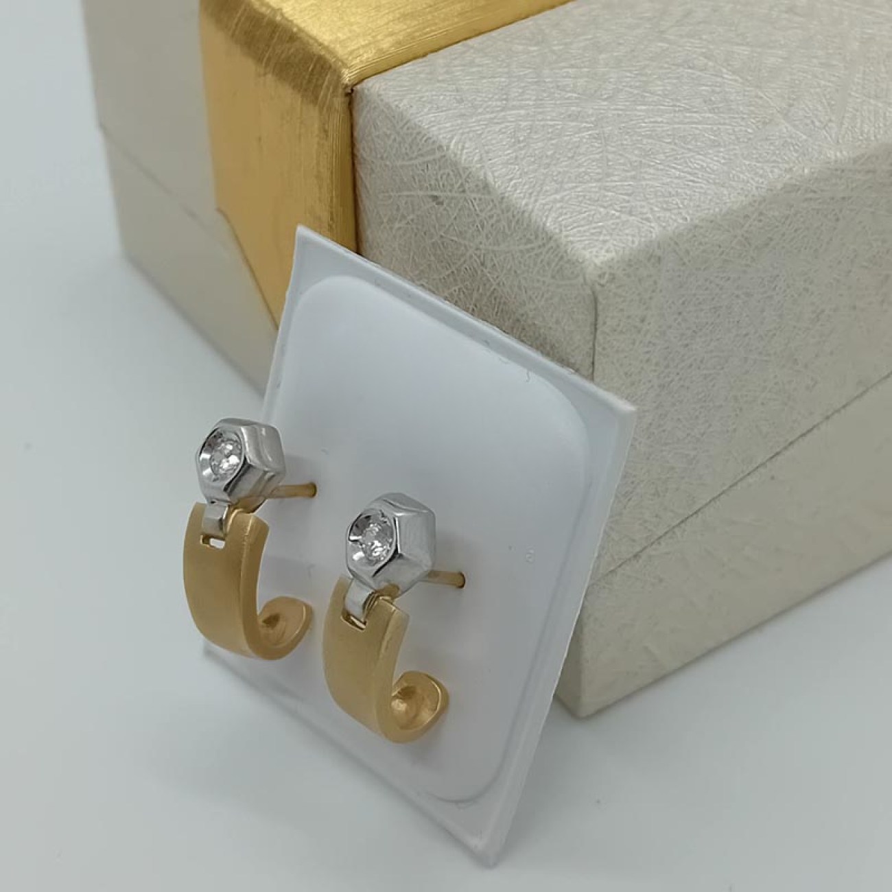 Chic σκουλαρίκια ΧΡΥΣΑ Κ14 ματ με ζιργκόν