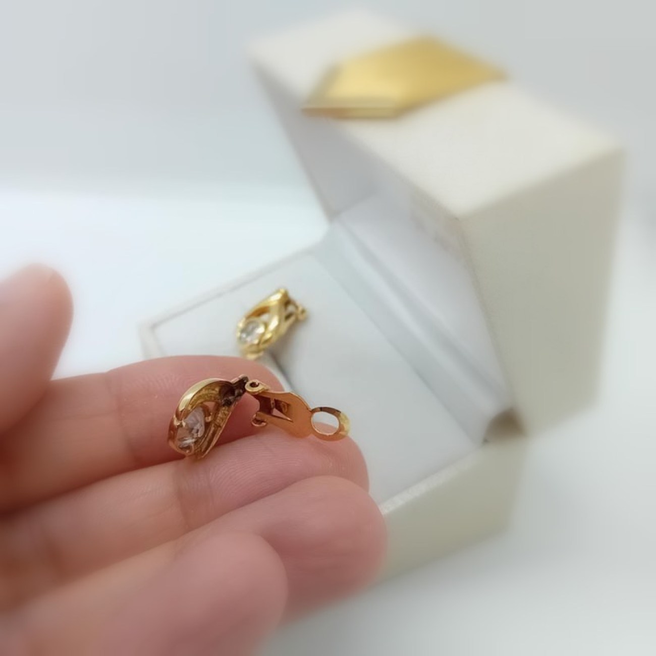 e4dfd2c7-71a3-4aed-9775-856757c403b3