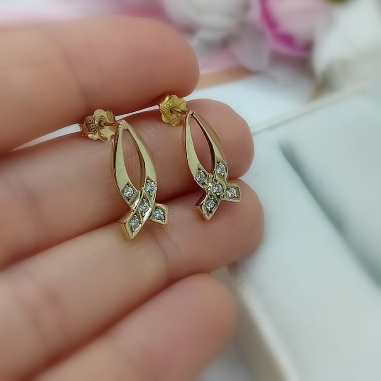 Χρυσά σκουλαρίκια Κ14 "RIBBONS"