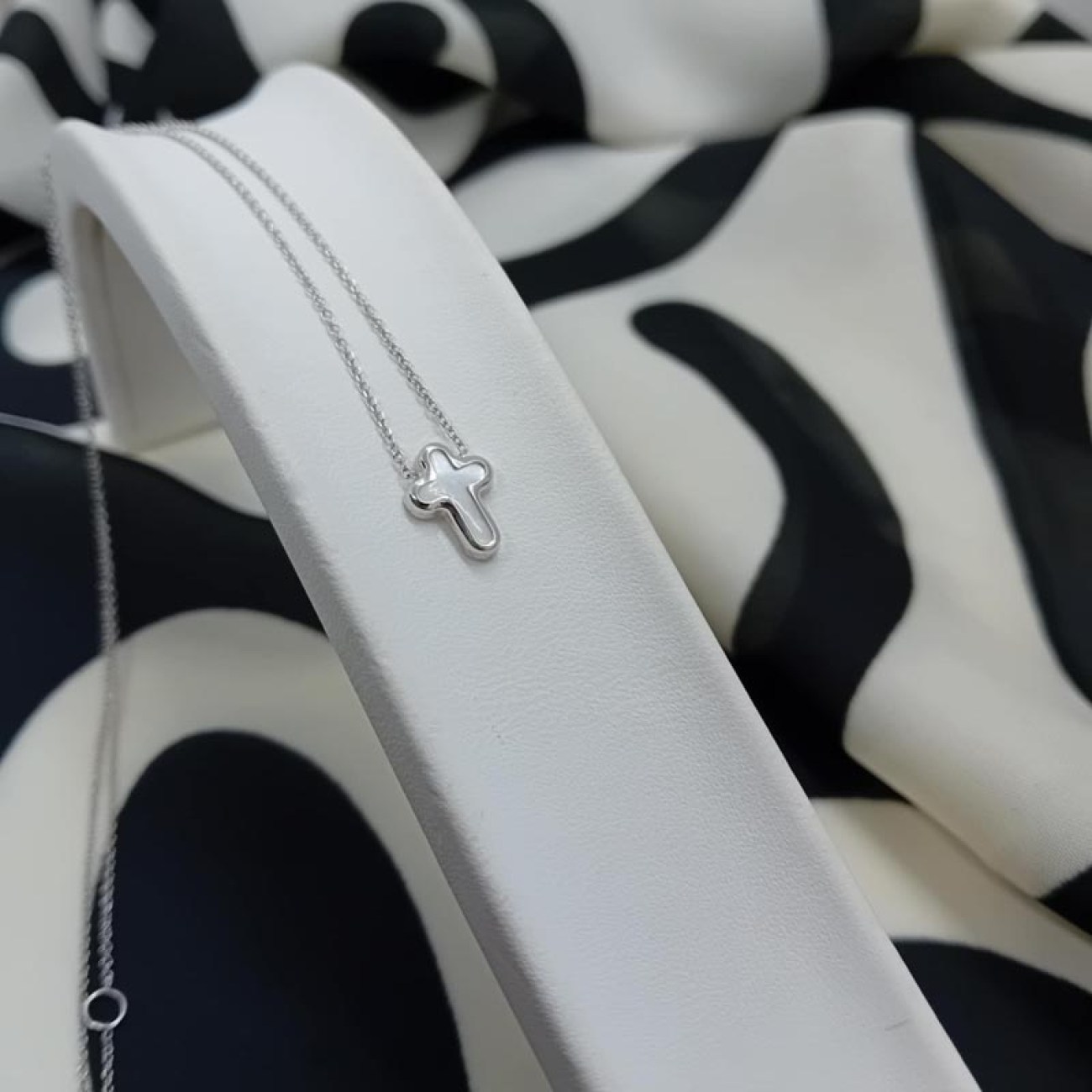 edb423c5-6e7d-4810-a484-908d956f398a