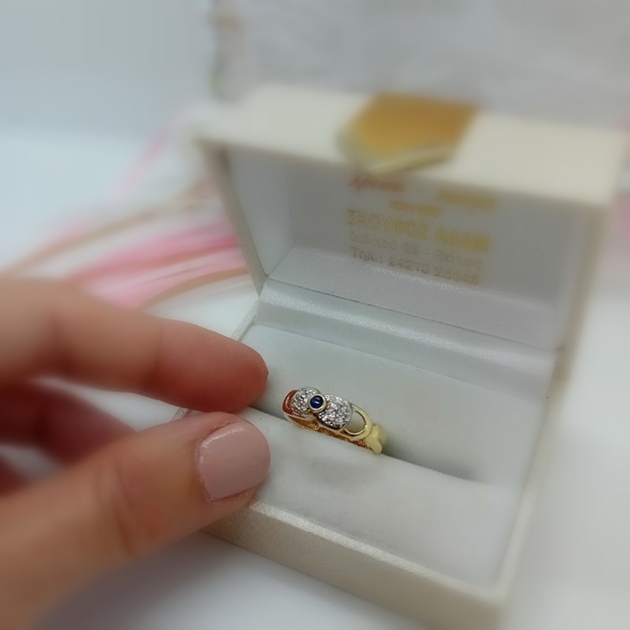 ef6ba068-d434-423e-a6ce-43b3c85e05cd