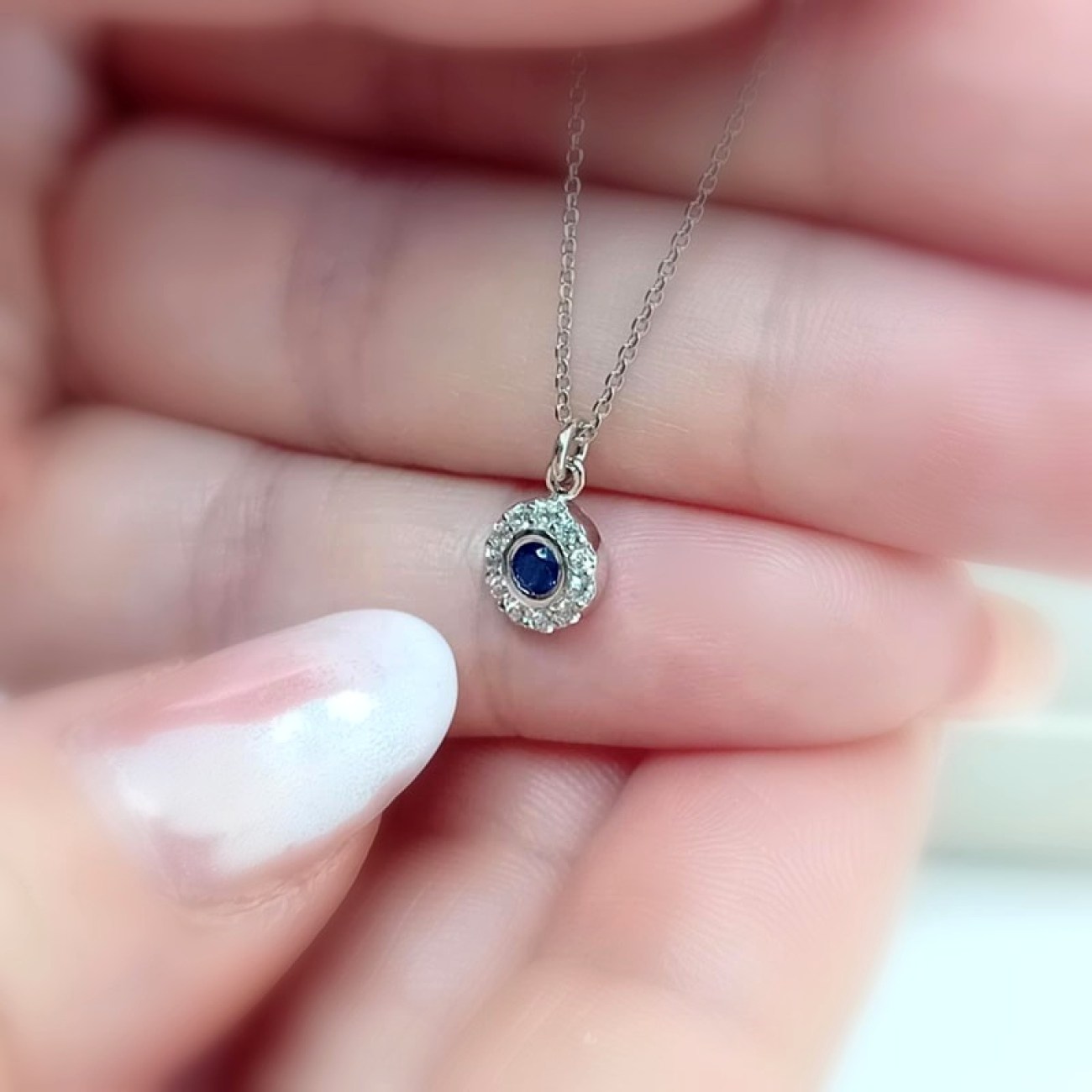 Κολιέ ασήμι 925 με σκούρο μπλε ζιργκόν