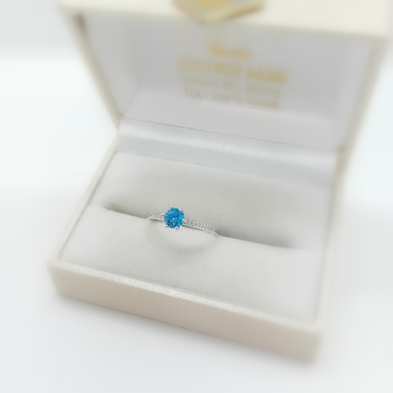 f3258784-e248-48ab-8684-7b0c39eb2a23