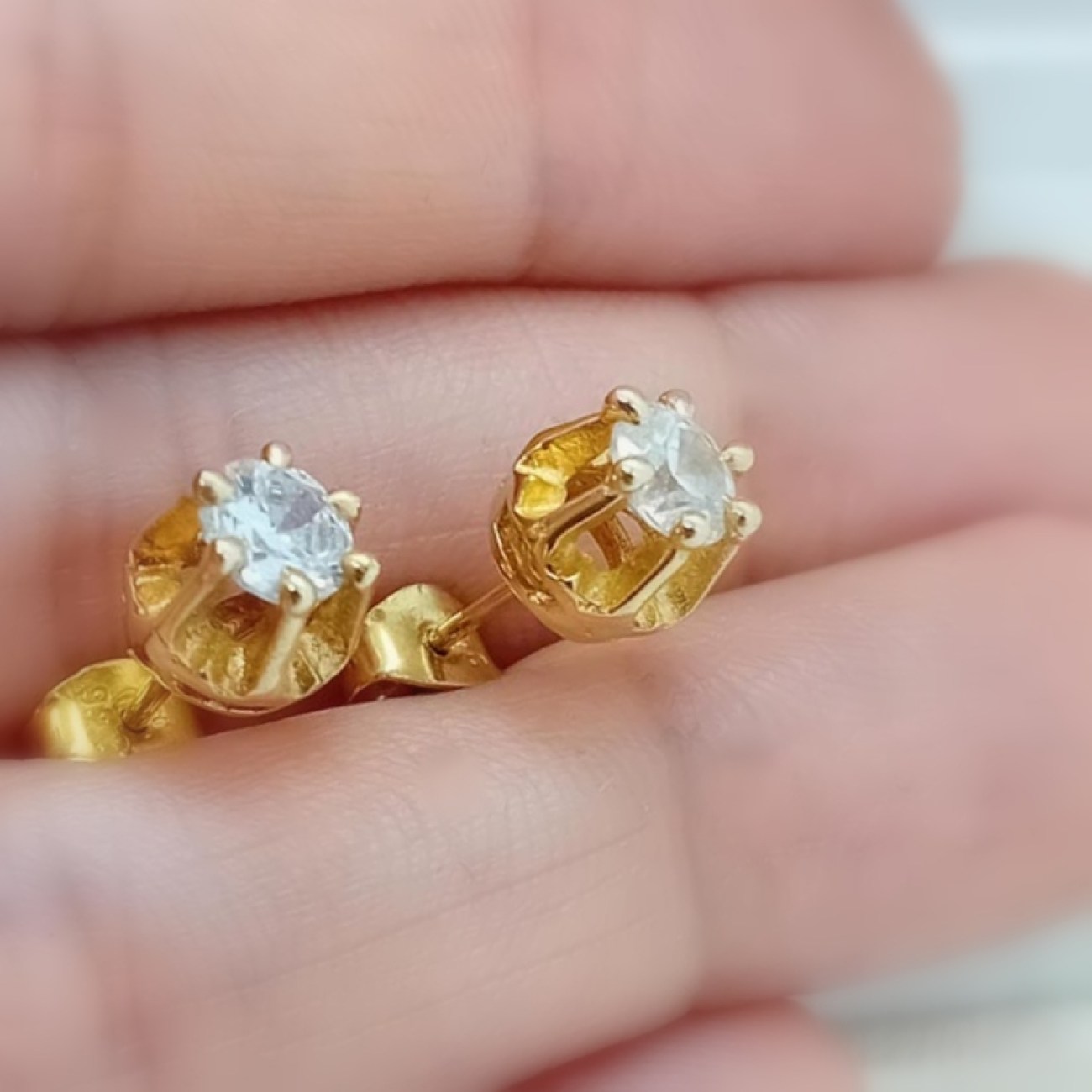 f47485d0-c188-4afd-9131-fb6707bfcc63