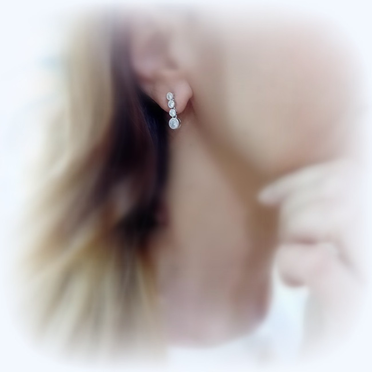 Ασημένια σκουλαρίκια FESTIVE με 4 ζιργκόν