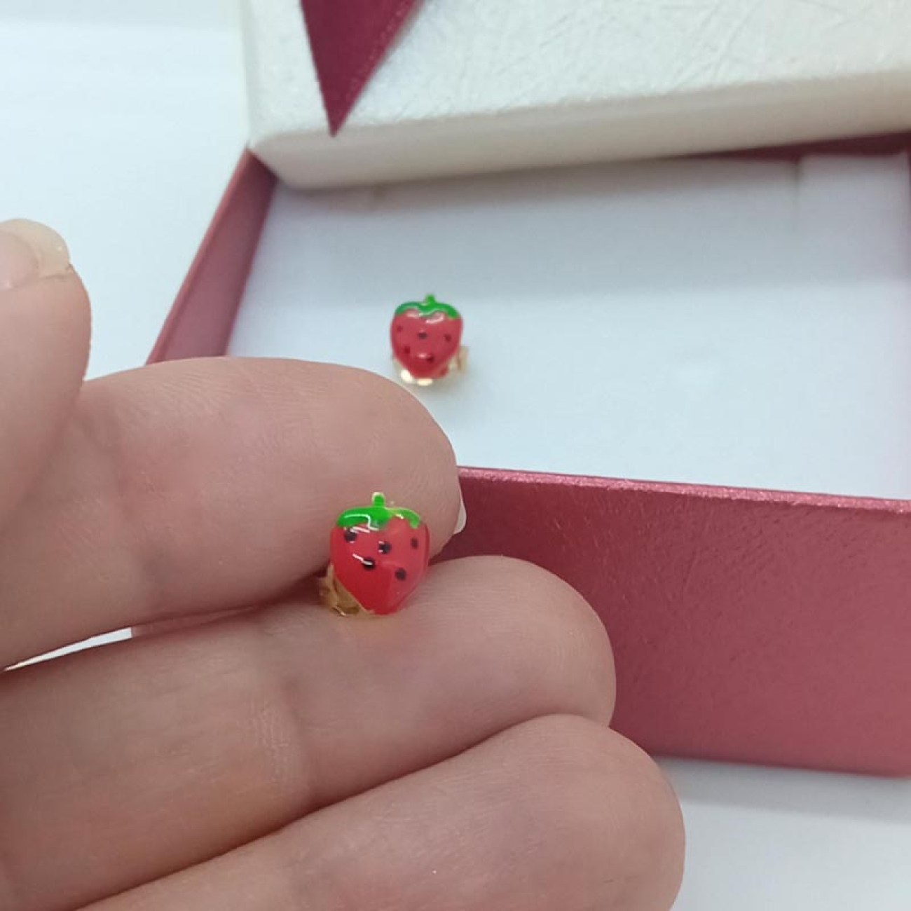 Χρυσά σκουλαρίκια Κ14 φραουλίτσες